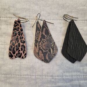 Wild Patterned Drop Earrings Set